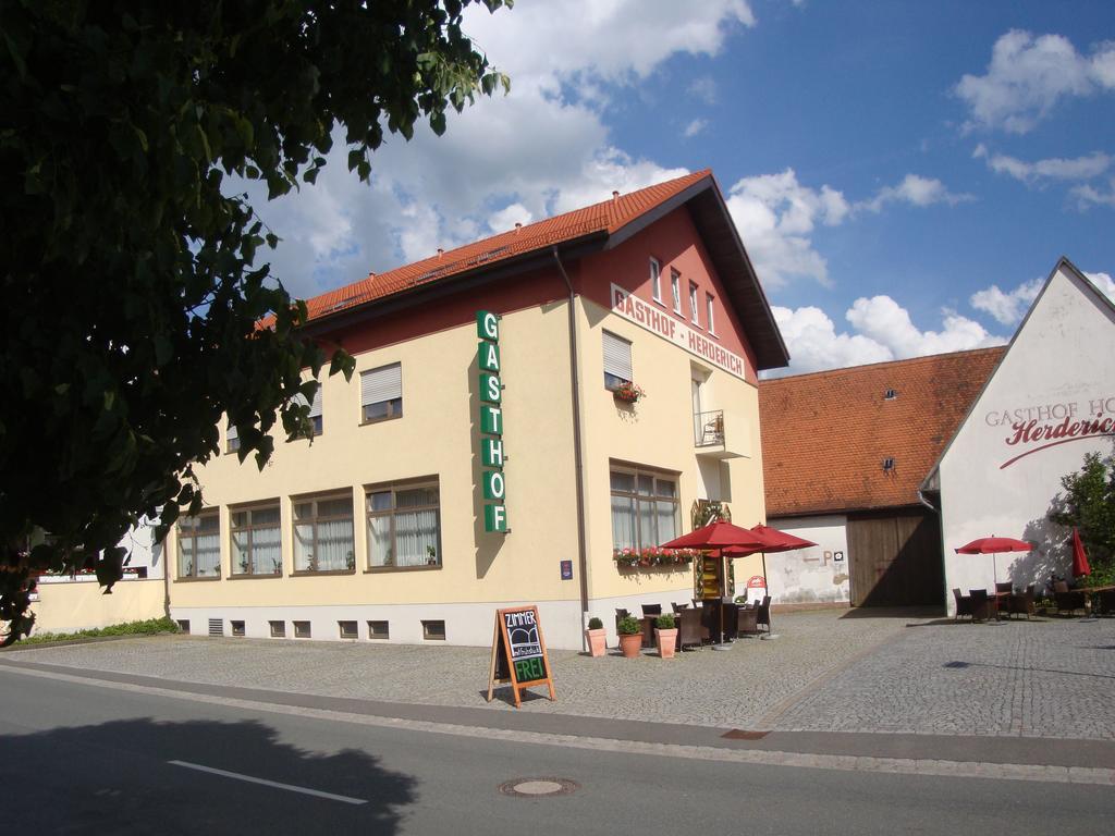 Hotel Gasthof Herderich ชลุสเซลเฟลด์ ภายนอก รูปภาพ